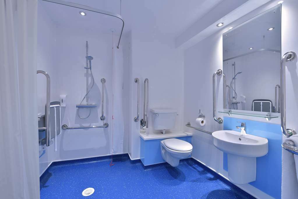 Travelodge Edinburgh Central Waterloo Place Quarto foto